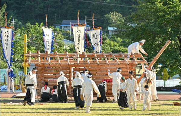 정선군 전통 문화‘남평토방집짓기놀이’, 제66회 한국민속예술제 강원도 대표 참가 기사 이미지