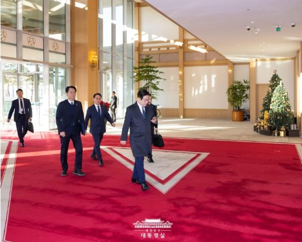 이재명 대통령, 용산 대통령실 마지막 출근 기사 이미지